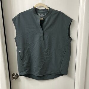 Figs Green Muscle Tee with Mandarin Collar and Boxy Fit